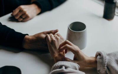 Addiction recovery can be a difficult journey for both the individual struggling with addiction and their loved ones. Family support can play a vital role in the recovery process, helping create an environment that fosters motivation, healing, and stability. Understanding Substance Abuse and knowing Signs You Need Addiction Support can empower families to provide the right kind of support. Having the knowledge and tools to support recovery in families is essential for Long Term Treatment success. How Family Can Support a Loved One in Recovery When a loved one begins Steps to Overcome Addiction, family members can be a powerful source of encouragement. Building a Support Network in Recovery that includes family members offers emotional support, accountability, and stability. Families can engage in Daily Practices for Recovery, attend Support Groups for Families of Addicts, or celebrate milestones to show their loved ones they are not alone. By being present and involved, family members play a crucial part in How to Start Recovery and maintain Healthy Habits for Sobriety.